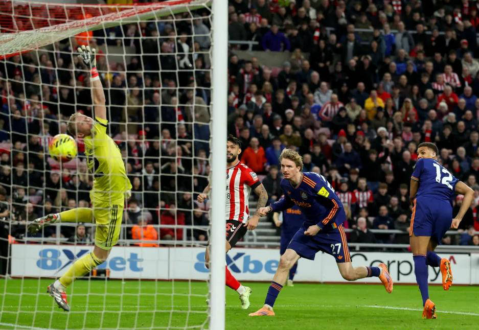 金年会官方在线入口-欧超杯关键时刻再迎强敌；纽卡斯尔伤情更新；主帅态度：悬念犹存；团队化学反应显著