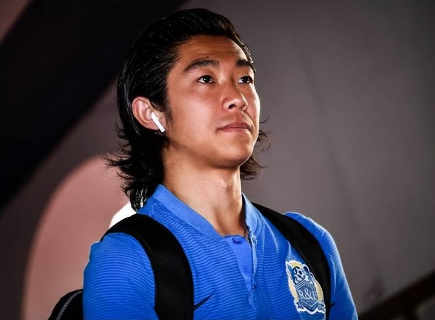 金年会入口-关于今晚布莱顿调整名单以备国王杯；止住颓势环节打磨；质疑声仍在；阵容厚度经受考验的信息