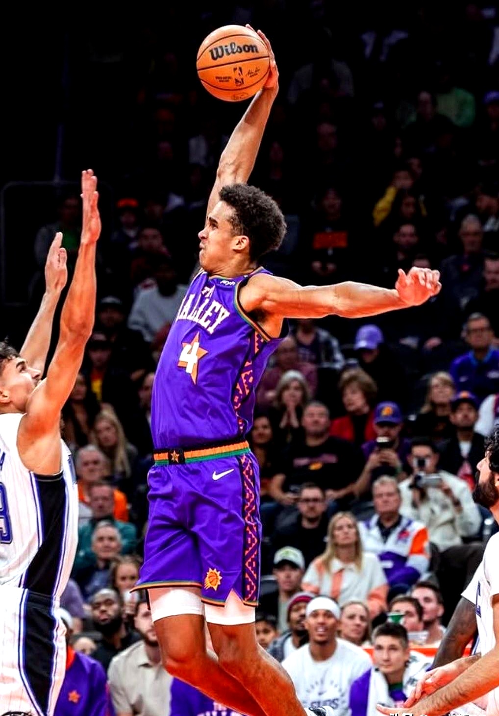 金年会官方在线入口-福勒菲尼克斯公开赛夺冠